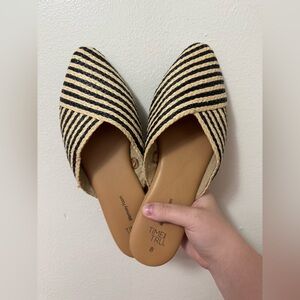 Time and Tru Black and Tan Mules with Pointed Toe